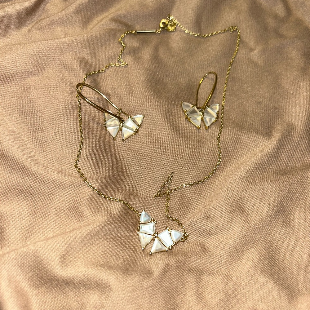 Elegant Gold and White Butterfly Jewelry Set
